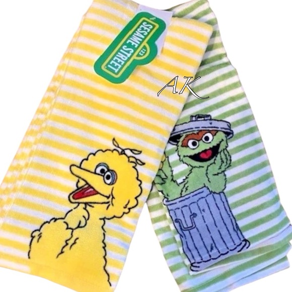Sesame Street Kitchen Towels 2pc Set 
Big Bird & Oscar the Grouch - Picture 1 of 2